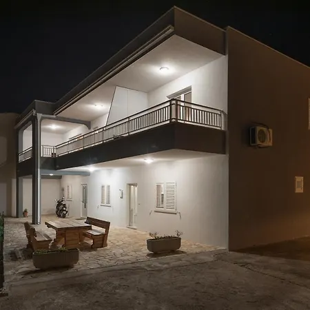 Violeta With Amazing Sea View Apartman Makarska