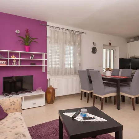 Violeta With Amazing Sea View Apartman Makarska